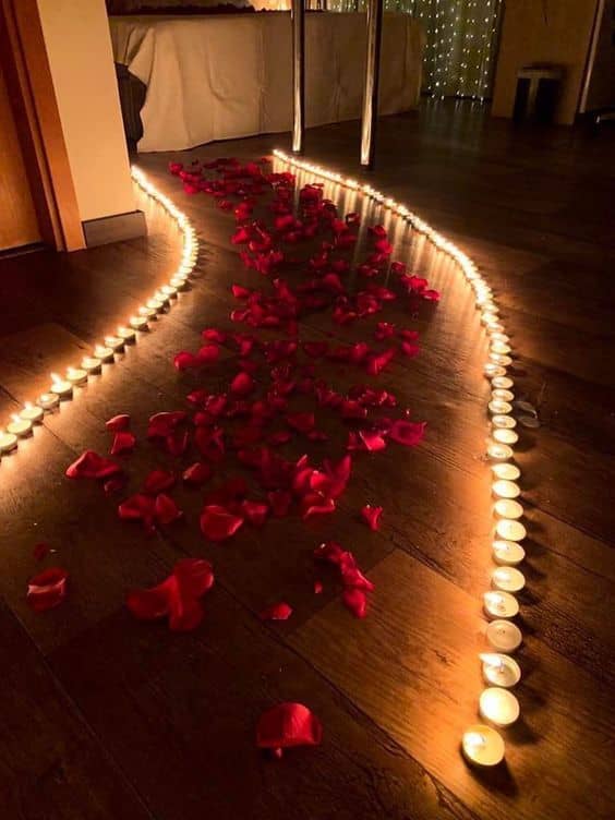 romantic decor flower and candle aisle