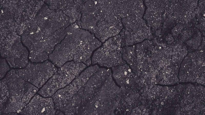 Driveway Repair: The Guide to Crack Filling Your Driveway