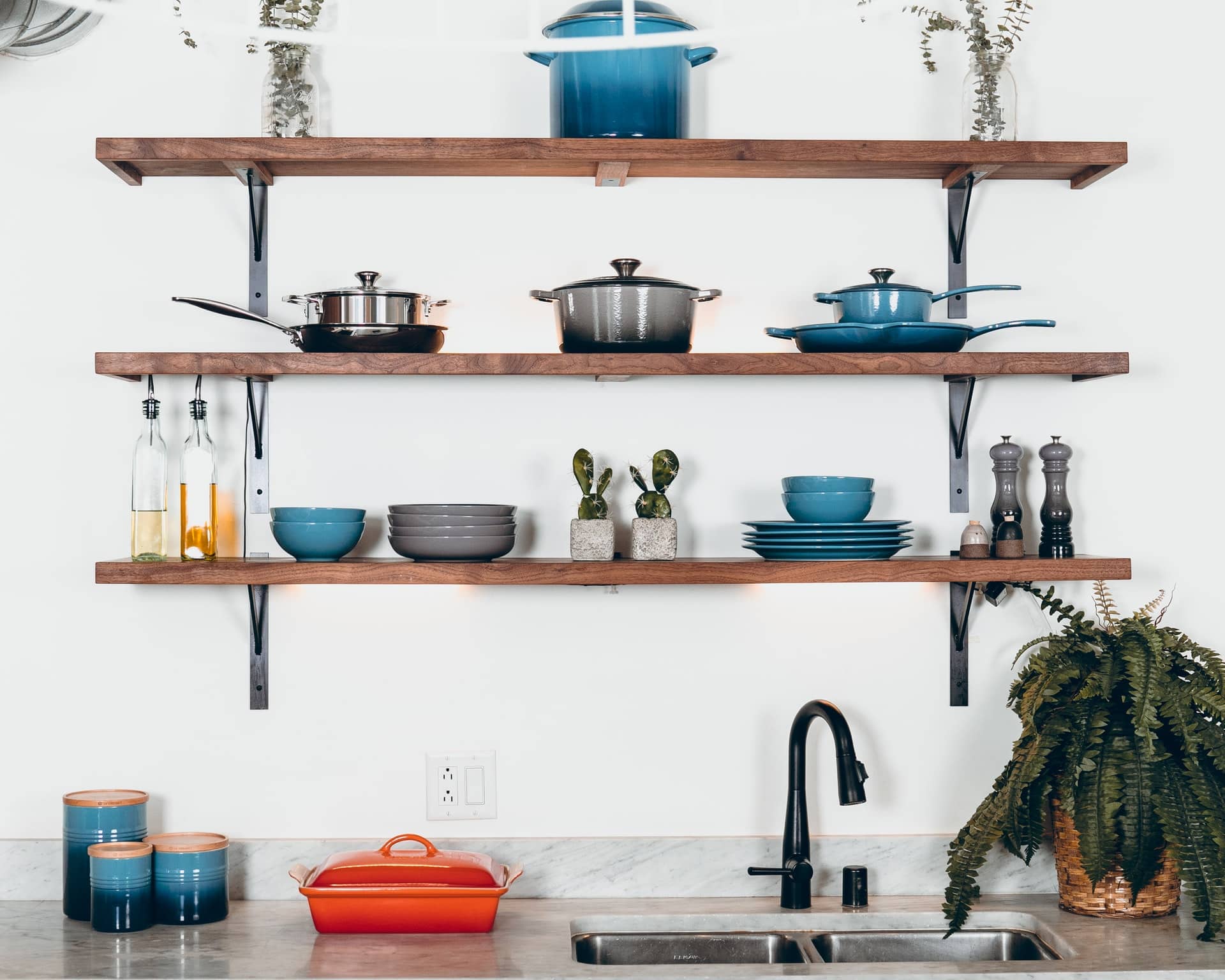 How Kitchen Gadgets Can Improve Your Decor