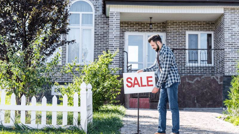 4 Things You Should Know Before Selling A House