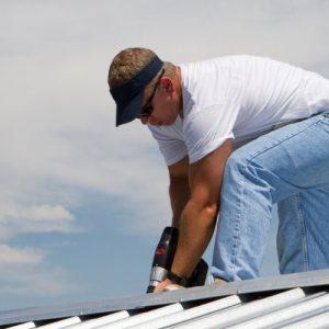 8 Things You Should Know About Hiring A Roofing Contractor