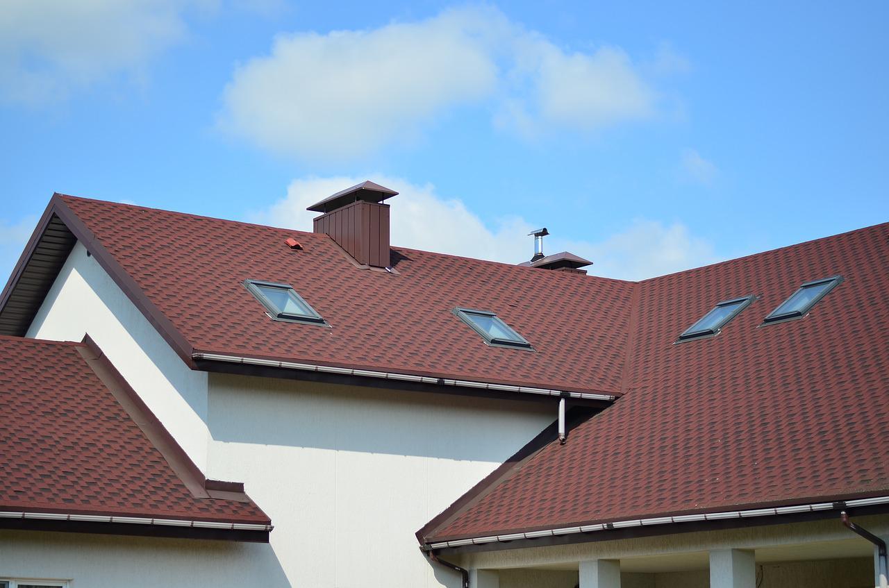 4 Style Differences Between A Slate Roof And A Stone-Coated Steel Roof