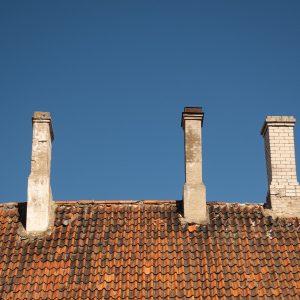 What You Need To Know About Roof Replacement Services in Vista, CA