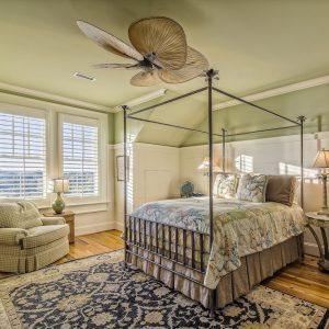 Bedroom Decorating Ideas For Young Adults
