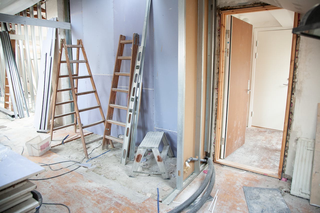 Remodeling Your Basement on a Budget: 4 Tips for Affordable Transformation